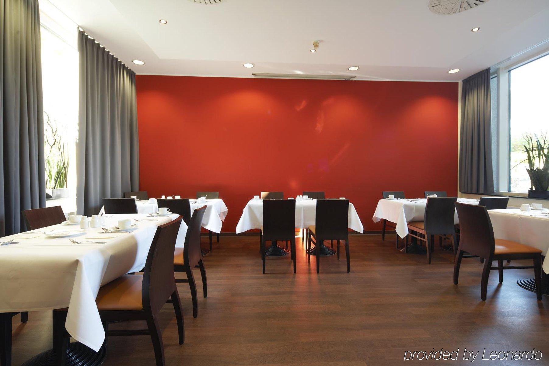 Intercityhotel Kassel Restoran gambar